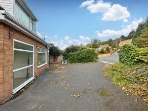 Photo 23- click for photo gallery